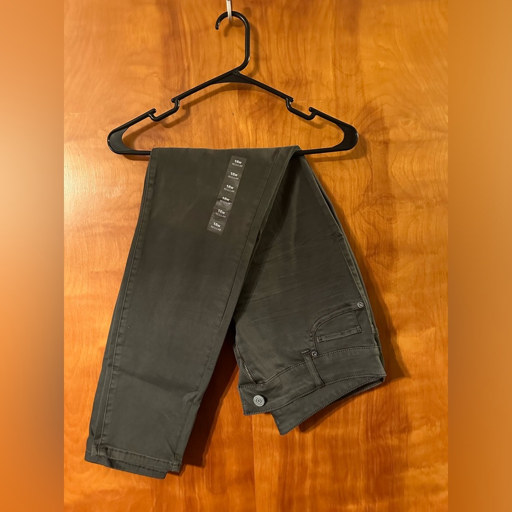 Skinny jeans
